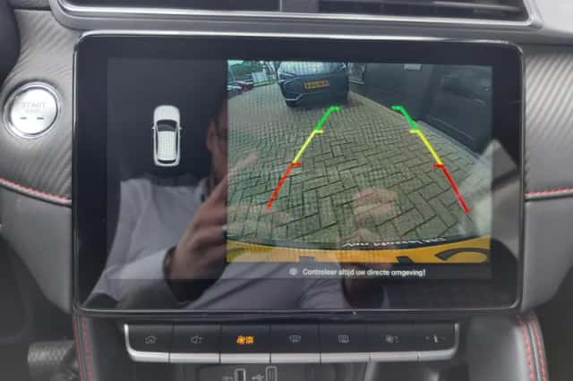 MG ZS EV (2023) thumbnail 16