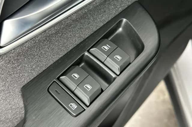 MG ZS (2026) thumbnail 10