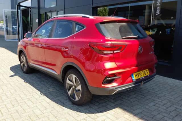 MG ZS EV (2025) thumbnail 2