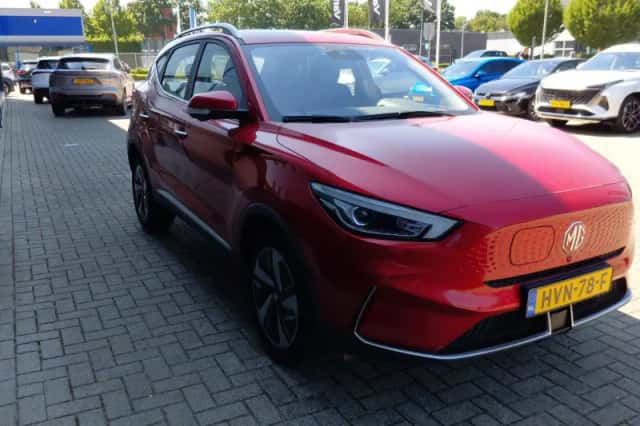 MG ZS EV (2025) thumbnail 5
