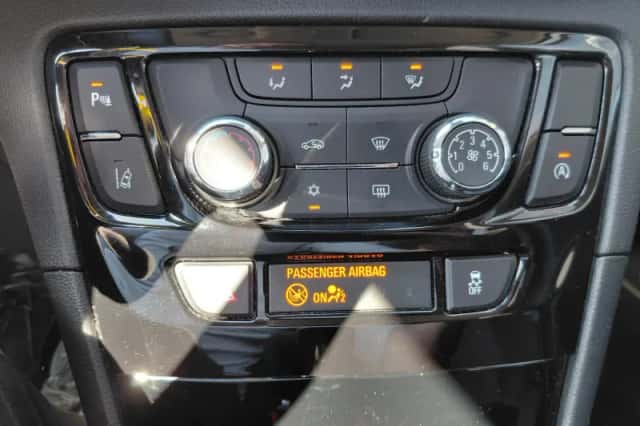 Opel Mokka (2018) thumbnail 15