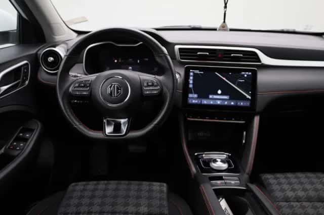 MG ZS EV (2024) thumbnail 7