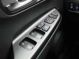 Hyundai Kona (2023) thumbnail 32