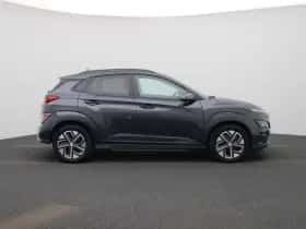 Hyundai Kona (2023) thumbnail 8