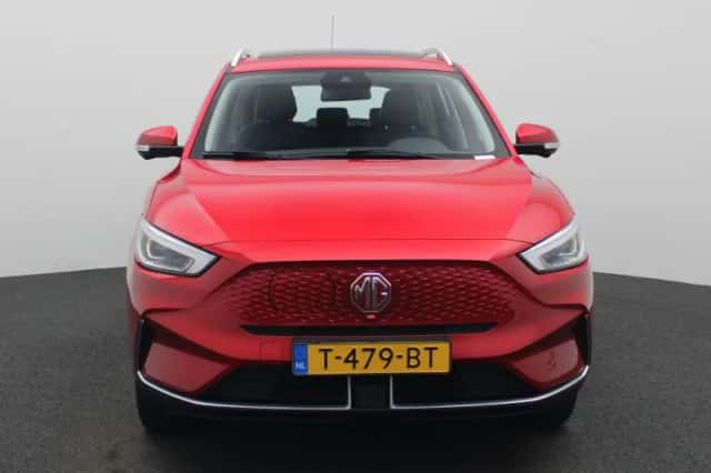 MG ZS EV (2023) thumbnail 3