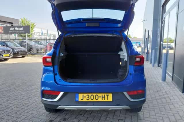 MG ZS EV (2020) thumbnail 4