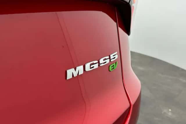 MG MGS5 EV (2026) thumbnail 12