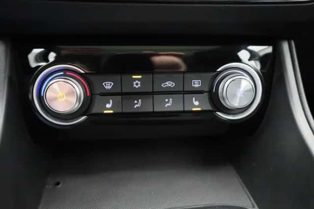 MG ZS EV (2021) thumbnail 19