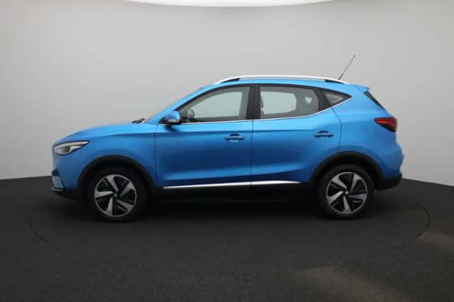 MG ZS EV (2023) thumbnail 4