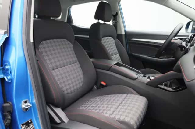 MG ZS EV (2023) thumbnail 33