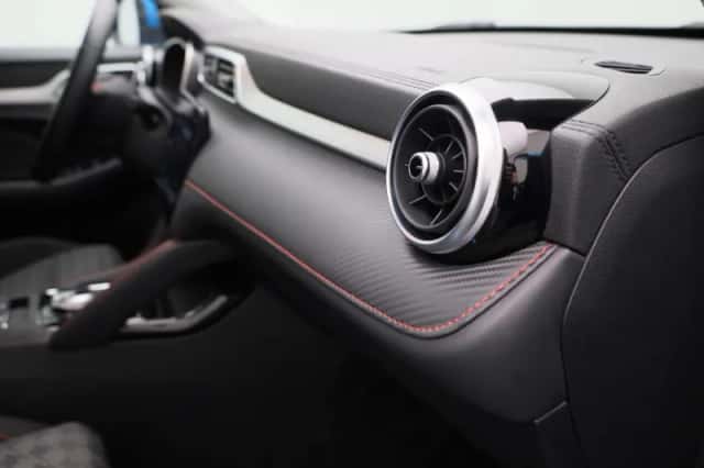 MG ZS EV (2023) thumbnail 35