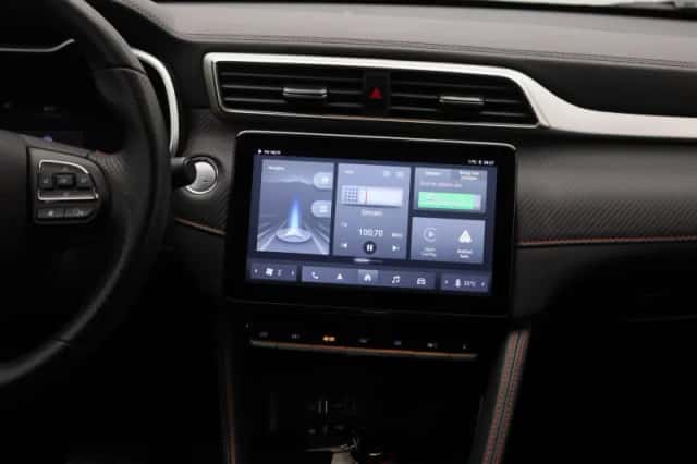 MG ZS EV (2023) thumbnail 8