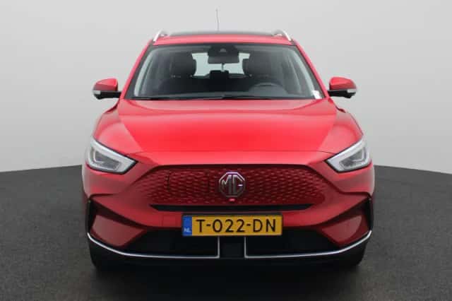 MG ZS EV (2023) thumbnail 3
