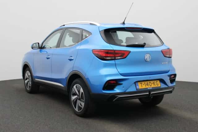 MG ZS EV (2023) thumbnail 2