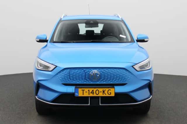 MG ZS EV (2023) thumbnail 4