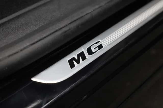 MG MG HS (2021) thumbnail 35