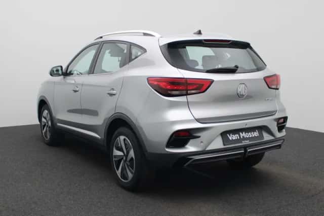 MG ZS (2023) thumbnail 2