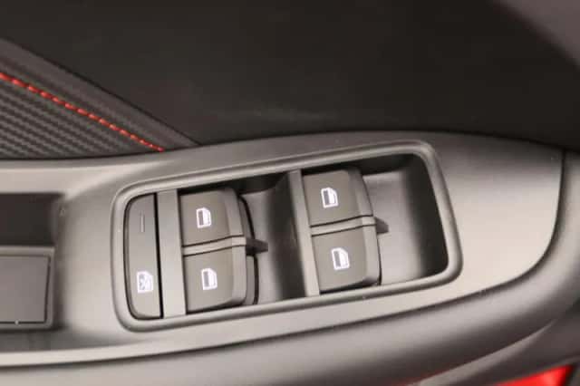 MG ZS EV (2025) thumbnail 12