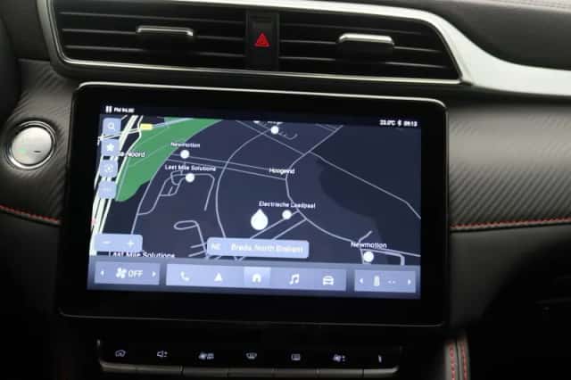 MG ZS EV (2025) thumbnail 23