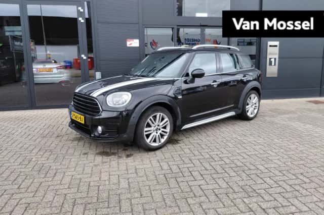 MINI Countryman (2018) thumbnail 1