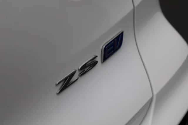 MG ZS EV (2025) thumbnail 31