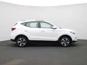MG ZS EV (2025) thumbnail 7