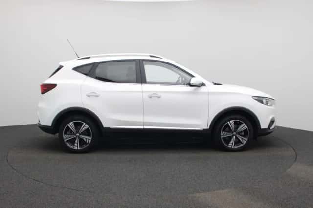 MG ZS EV (2021) thumbnail 6