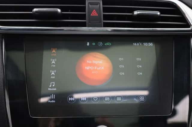 MG ZS EV (2020) thumbnail 24
