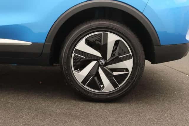 MG ZS EV (2025) thumbnail 9
