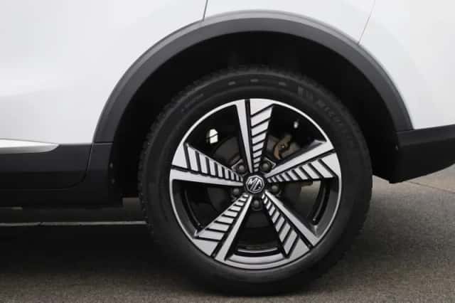 MG ZS EV (2020) thumbnail 14