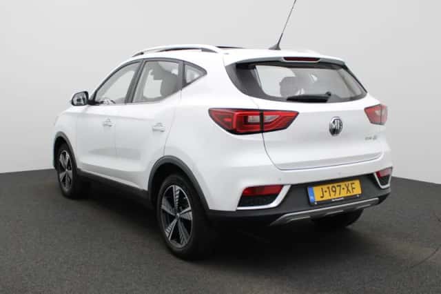 MG ZS EV (2020) thumbnail 3