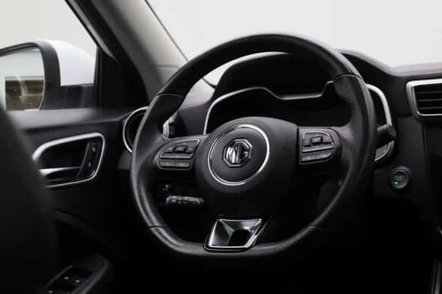 MG ZS EV (2020) thumbnail 39