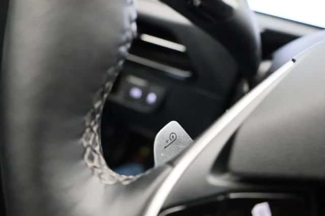 Kia EV6 (2023) thumbnail 25