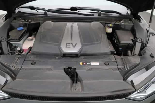 Kia EV6 (2023) thumbnail 36