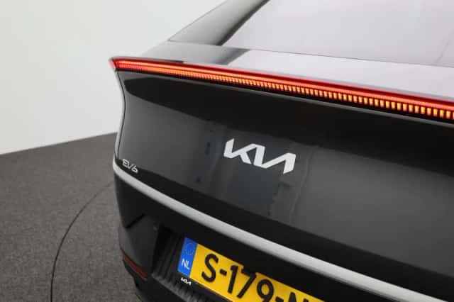 Kia EV6 (2023) thumbnail 45