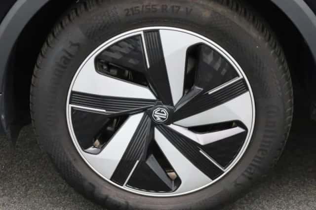 MG ZS EV (2023) thumbnail 13