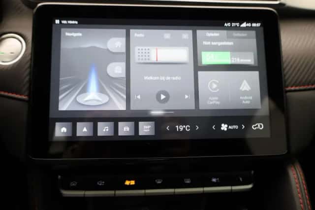 MG ZS EV (2023) thumbnail 16