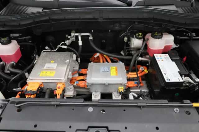 MG ZS EV (2023) thumbnail 30