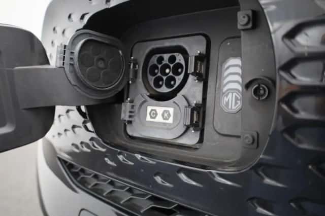 MG ZS EV (2023) thumbnail 31