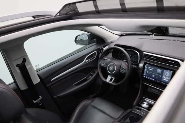 MG ZS EV (2023) thumbnail 36