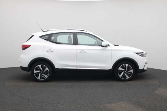 MG ZS EV (2023) thumbnail 6