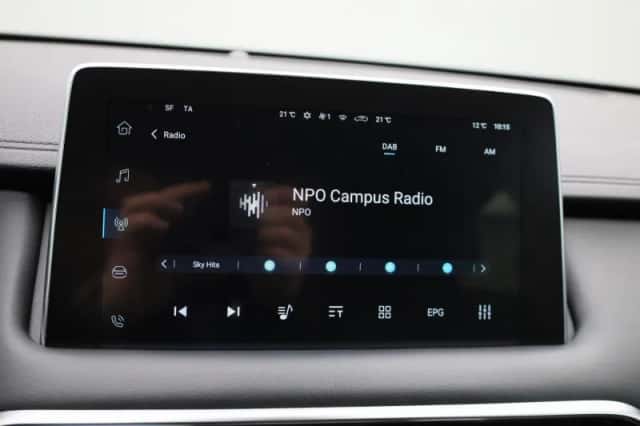 MG MG HS (2023) thumbnail 17