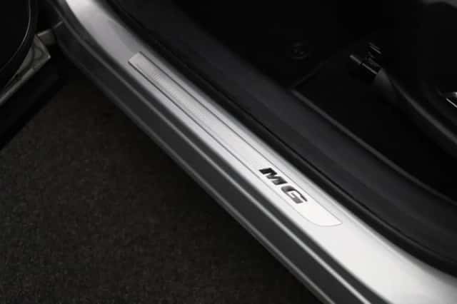 MG MG HS (2023) thumbnail 31