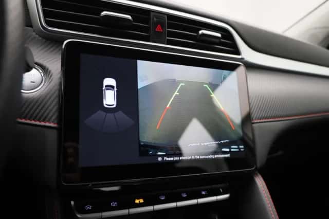 MG ZS EV (2023) thumbnail 15