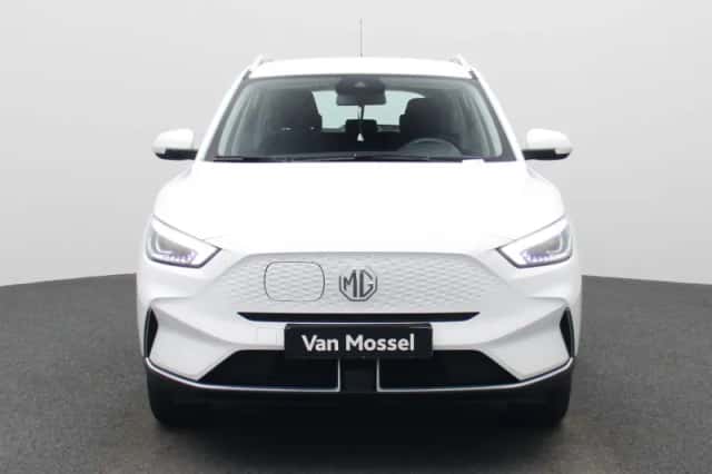 MG ZS EV (2023) thumbnail 3