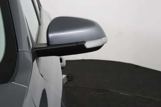 MG ZS (2025) thumbnail 32