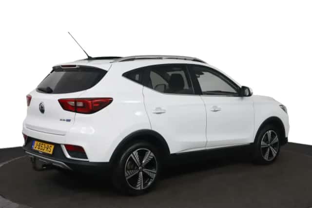 MG ZS EV (2020) thumbnail 4