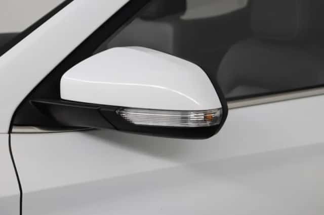 MG ZS EV (2020) thumbnail 35