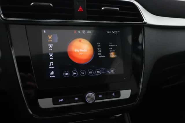 MG ZS EV (2020) thumbnail 9