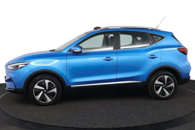 MG ZS EV (2023) thumbnail 3